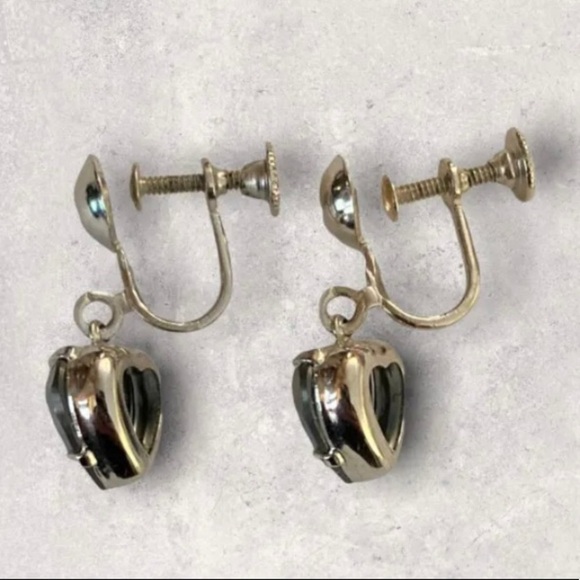 Sterling 925 Heart Shape Hematite Gemstone Screw Back Earrings Vintage Titan - Picture 3 of 3